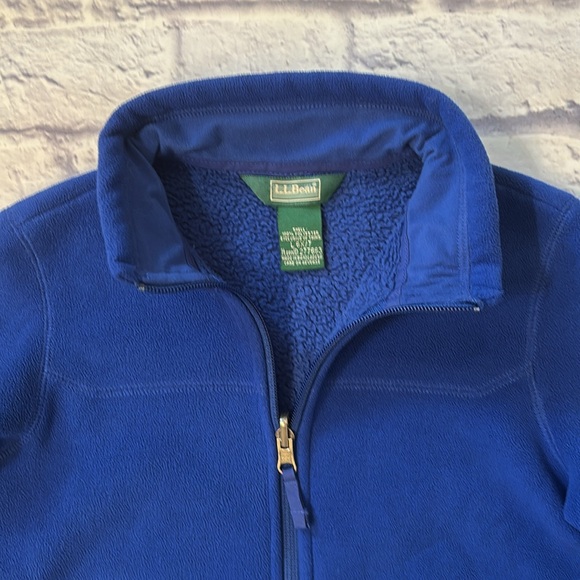 LL Bean Kids 6X/7 Blue Fleece Zip Up Front Lightweight Jacket - Picture 2 of 15
